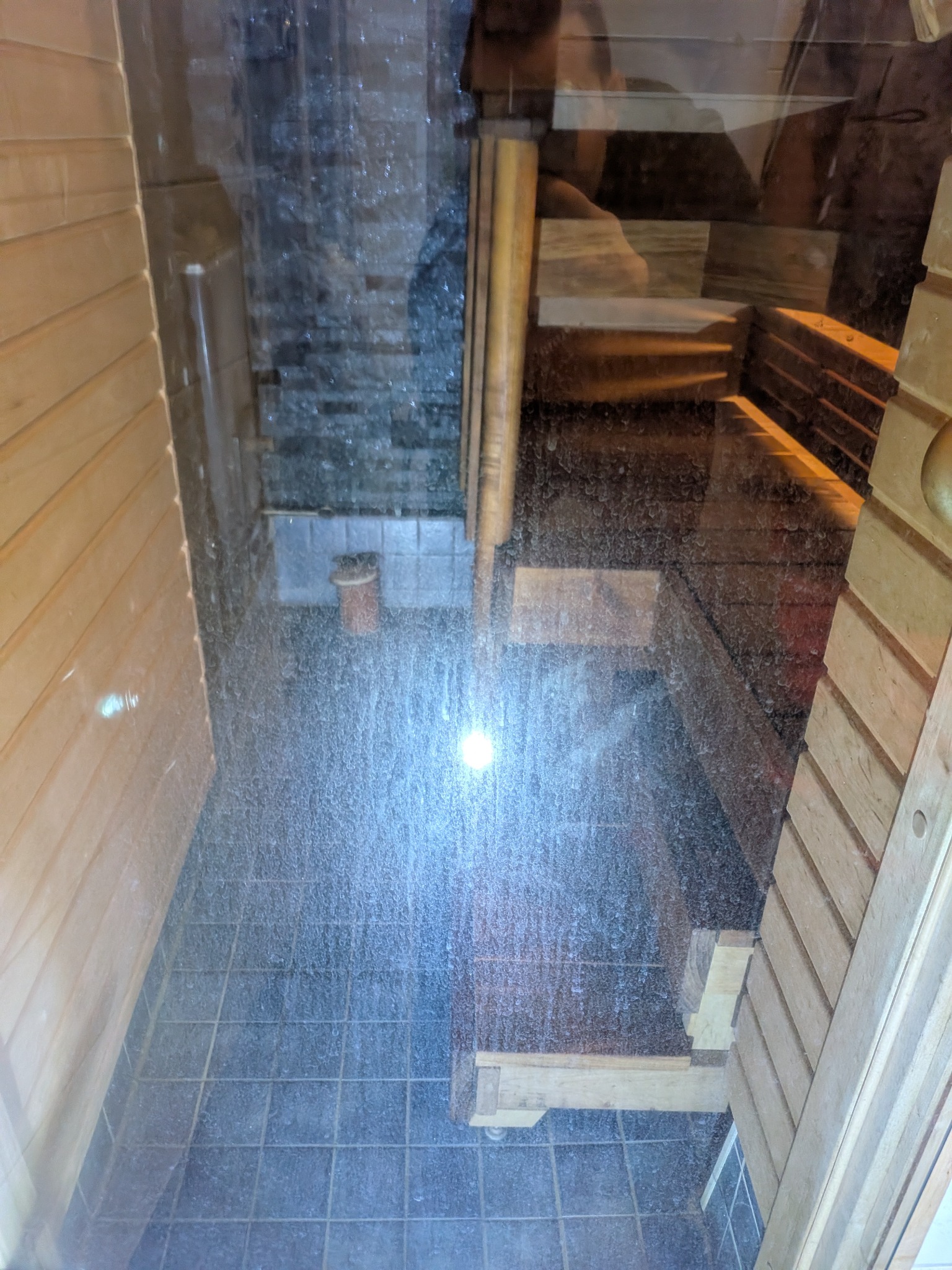 Saunan lasi ennen käsittelyä